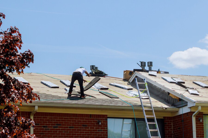 Roofing-Companies-Near-Me