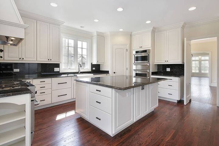 kitchen-Cabinets-in-Bellevue-WA