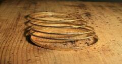 Benefits of wearing kada, Astrological benefits
