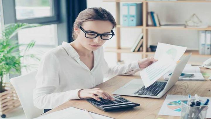 4 Quick Tips to Become a Successful Self- Employed Accountant - 