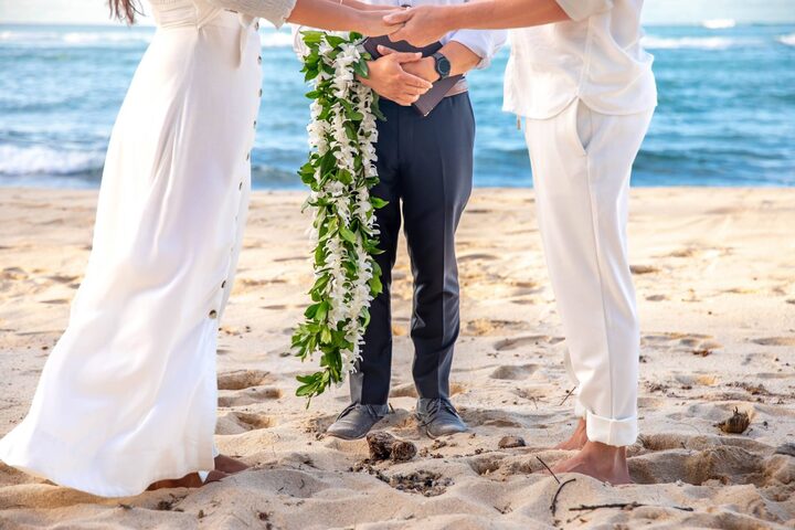 Best Waimanalo Beach Weddings: A Stunning Oceanfront Ceremony in Paradise