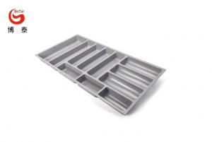 What is Plastic Cutlery Tray like