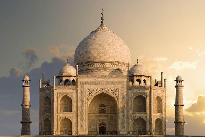 Taj mahal sunrise tour from delhi By The Taj In India Company 