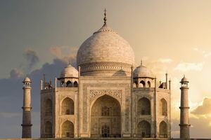 Taj Mahal Sunrise tour from Delhi By Taj Same Day Tour Company