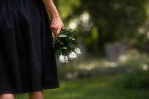 Honoring Loved Ones with Eco-Friendly Farewells: The Beauty of Natural Burial