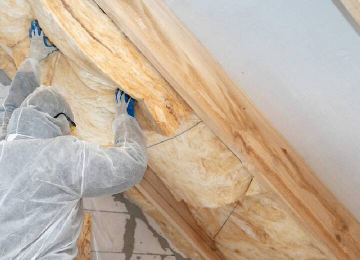 Expert Tips for Choosing Blow Insulation Services in Laurel, MT