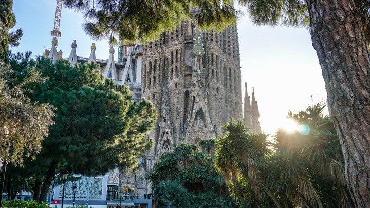 5 WoW Facts About the Famous Sagrada Familia – Barcelona