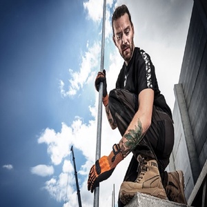 Waterproof and Slip-Resistant Safety Boots for Men: The Ultimate Choice for Worksite Protection