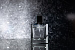 The Mystique of Oud in Arabian Perfume Culture