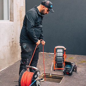 A Bit of Search and You get the best Plumber for Blocked Drains