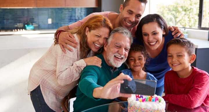California Lifeline Benefits: Best Providers & How to Reach Customer Service