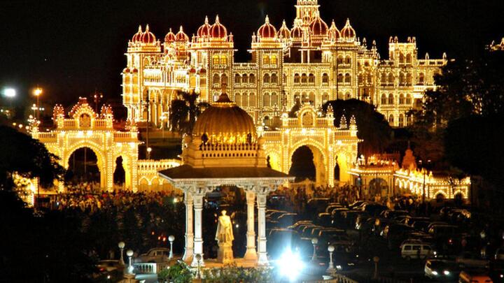 Exploring the Majestic Mysore Palace: A Glimpse into Royal History and Cultural Grandeur