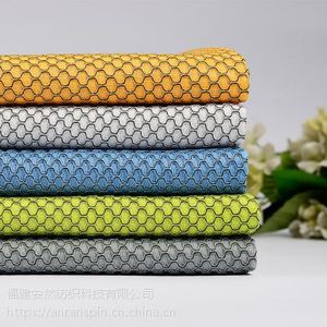 Rongli provides you with high quality sandwich mattress fabric