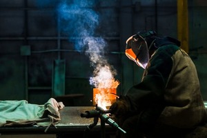 Wholesale MIG Welder vs. Retail \u2013 Which Option Saves You More Money?