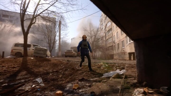 Shells rain down on Kharkiv as Ukraine's army stands firm
