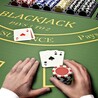 Blackjack online spielen: Gratis oder um Echtgeld