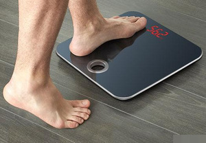 Body fat scale can be connected to mobile phone APP via Bluetooth