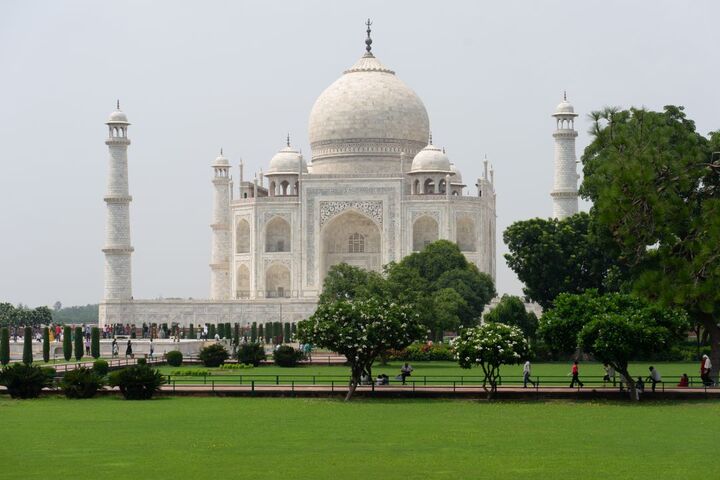 Taj Mahal Day Tour by Car from Delhi by East Traveler Company.