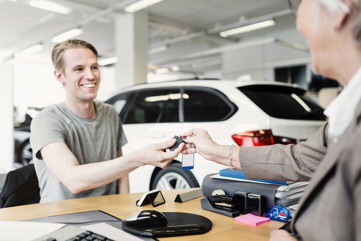Instant Car Loan Approval with Bad Credit Score