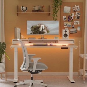 Creative Height Adjustable Desk: Break the Traditional Office Layout