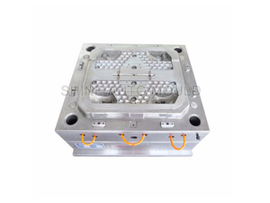 The material for manufacturing Automotive mould needs to choose high-quality alloy tool steel with high mechanical properties and low thermal creep