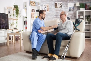 How Home Care Providers Promote Independence in Seniors?