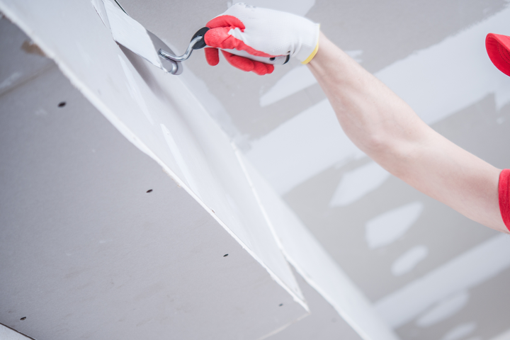 What Are The Benefits Of Hiring A Professional Drywall Repair Service?