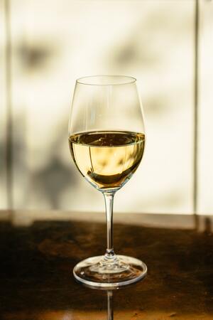 8 underrated French white wines