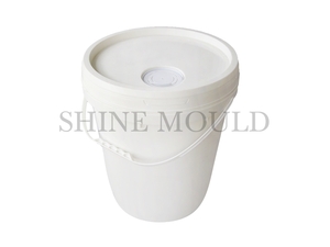 Bucket Mould Molding Method
