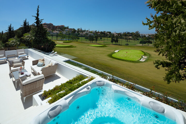 Essential Tips for Buying Real Estate in Marbella