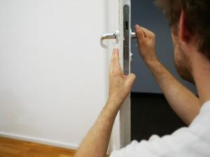 Get the Best and Reliable Locksmith Services