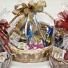 The Ultimate Gift Hamper Guide: How to Choose the Perfect Selection