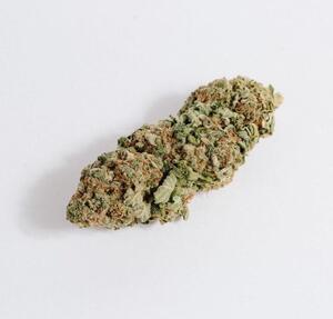 Tips for Safe and Informed Online Weed Delivery Ordering