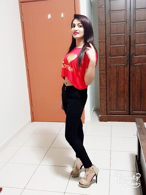 Lahore escorts will satisfy you Completely in bed