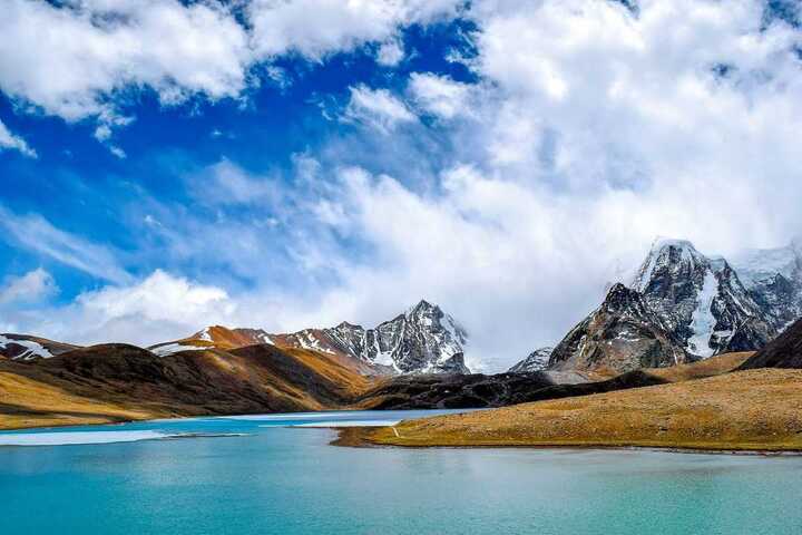 Exploring North Sikkim: A Traveler’s Guide to Majestic Landscapes and Hidden Gems