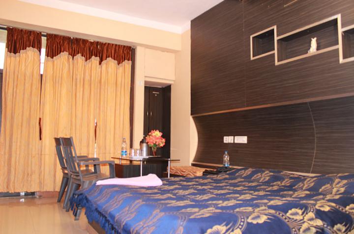 Why Do You Need to Stay in an Excellent Hotel in Tarapith?