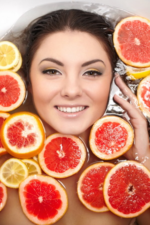 GM Collin&#039;s Vitamin C Facial: Your Path to Radiant Skin