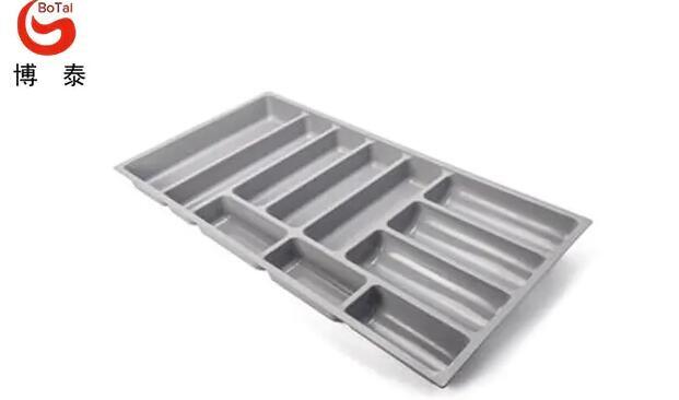 What Are The Advantages Of Cutlery Trays?