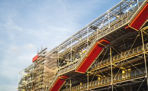 Scaffolding in Specialized Industries: Meeting Unique Requirements