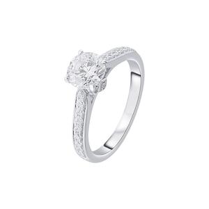 The Perfect Diamond Solitaire Engagement Rings To Steal Her Heart