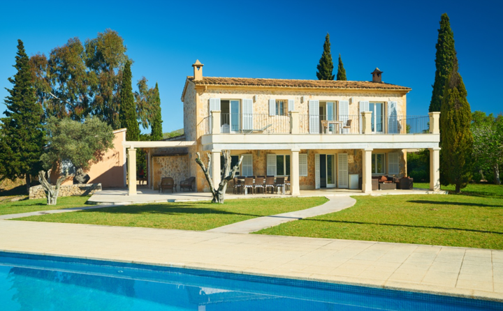 Investing Paradise: Unlocking Opportunities to Buy Real Estate in Mallorca with Expert Guidance