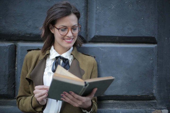 3 Reasons Why You Should Invest in Reading Glasses
