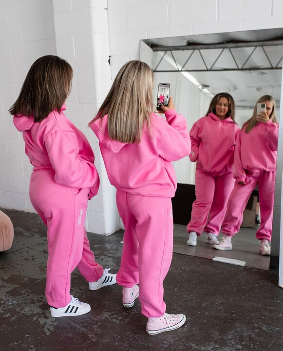 From Blush to Bold: The Complete Guide to Pink Tracksuits