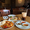 How do you spot a good Thai restaurant in Victoria?