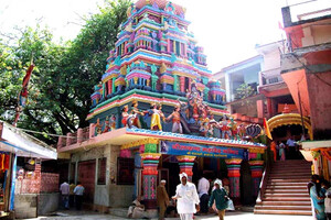 Rishikesh to Neelkanth Cab Booking