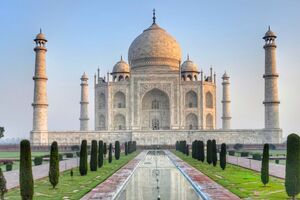 Taj Mahal Day Tour from Delhi by Taj Mirror Tours Company.