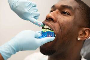 What Are The Advantages Of Choosing A Houston Dentist In River Oaks?