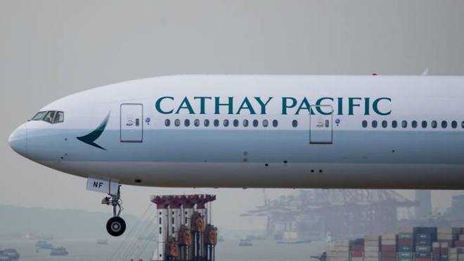 ¿Cómo llamar al servicio de atención al cliente de Cathay Pacific?