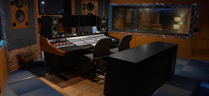 5 Factors to Consider While Looking for a Recording Studio