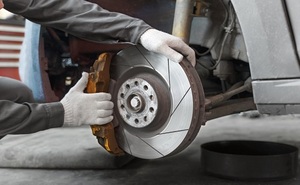 Here\u2019s How Do You Know That There Is a Need of Brake Rotors Replacement